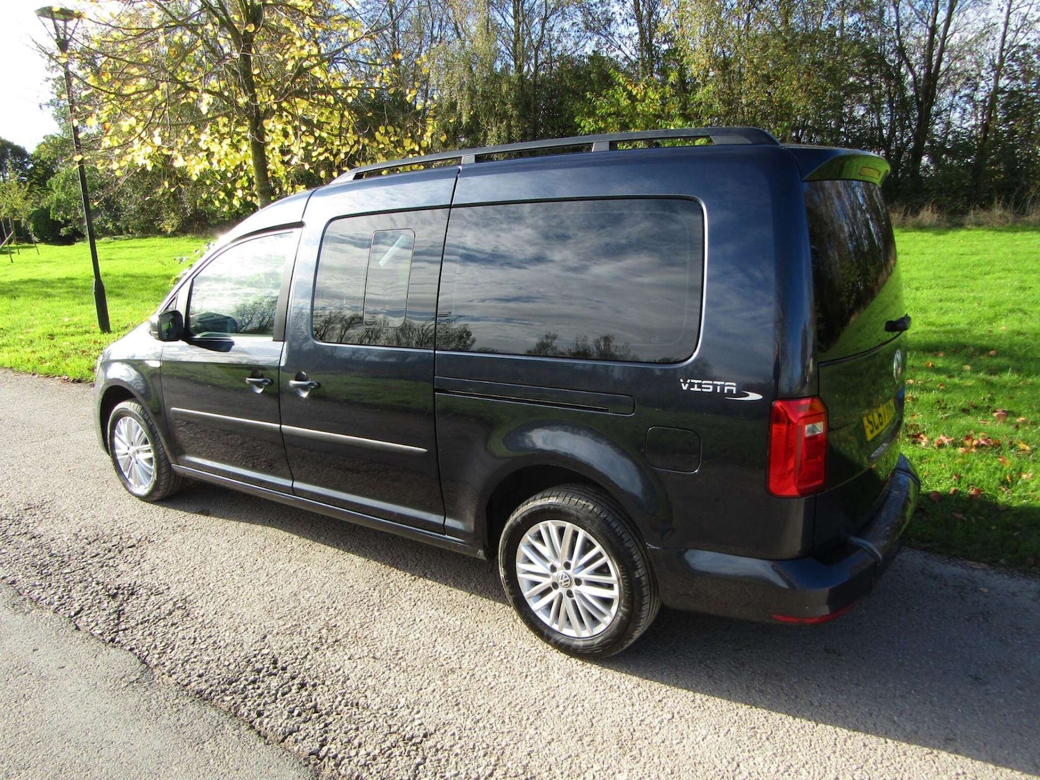 Used Volkswagen Caddy Maxi Life 2018 for sale - 76909064: Photo 5