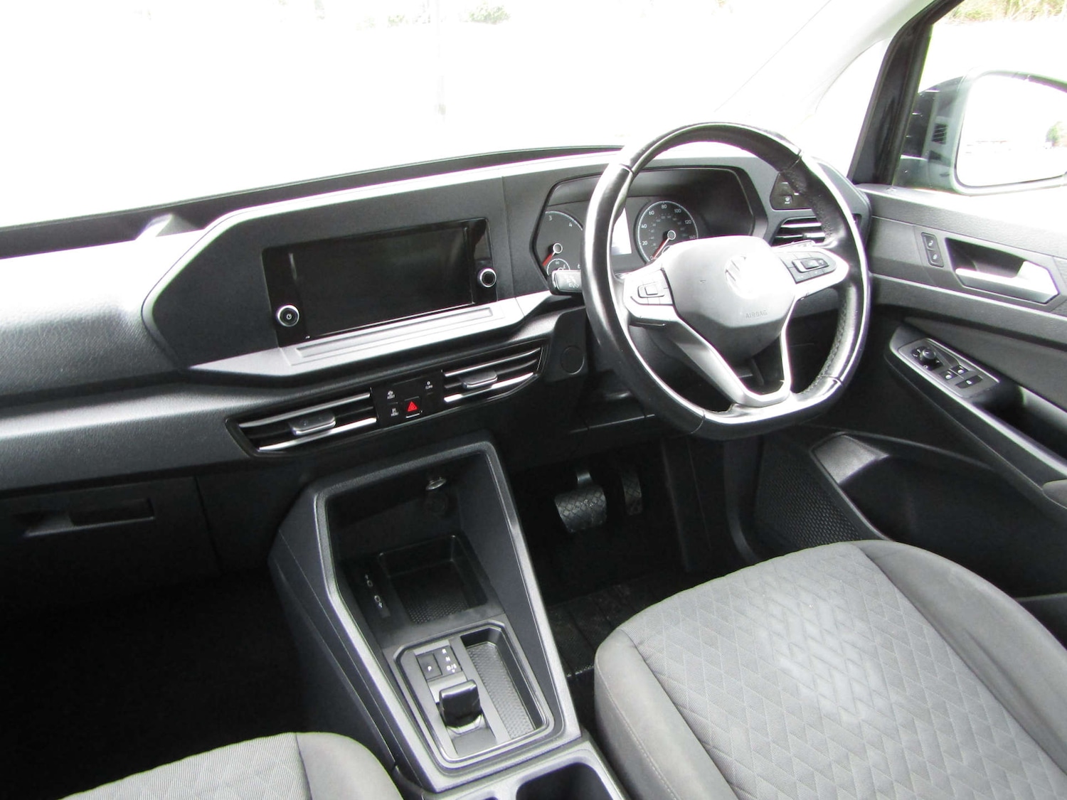 Used Volkswagen Caddy Maxi Life 2023 for sale - 77453652: Photo 10