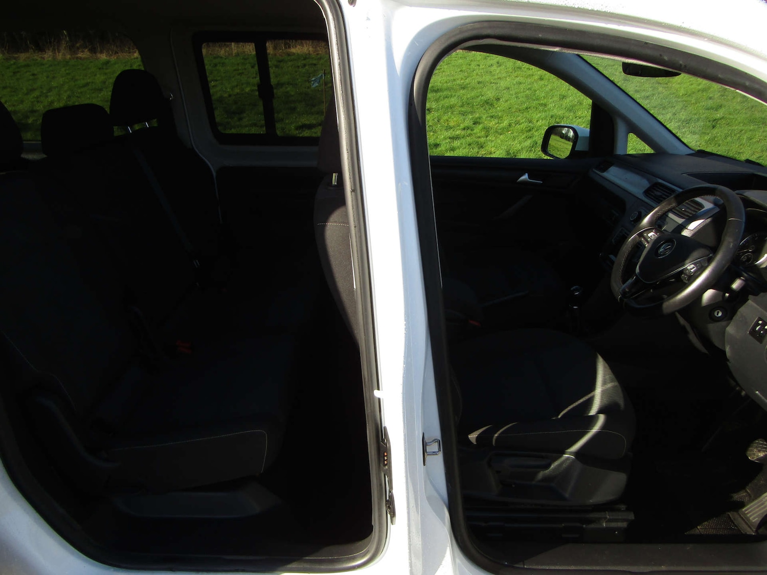 Used Volkswagen Caddy Maxi Life 2019 for sale - 77649782: Photo 8