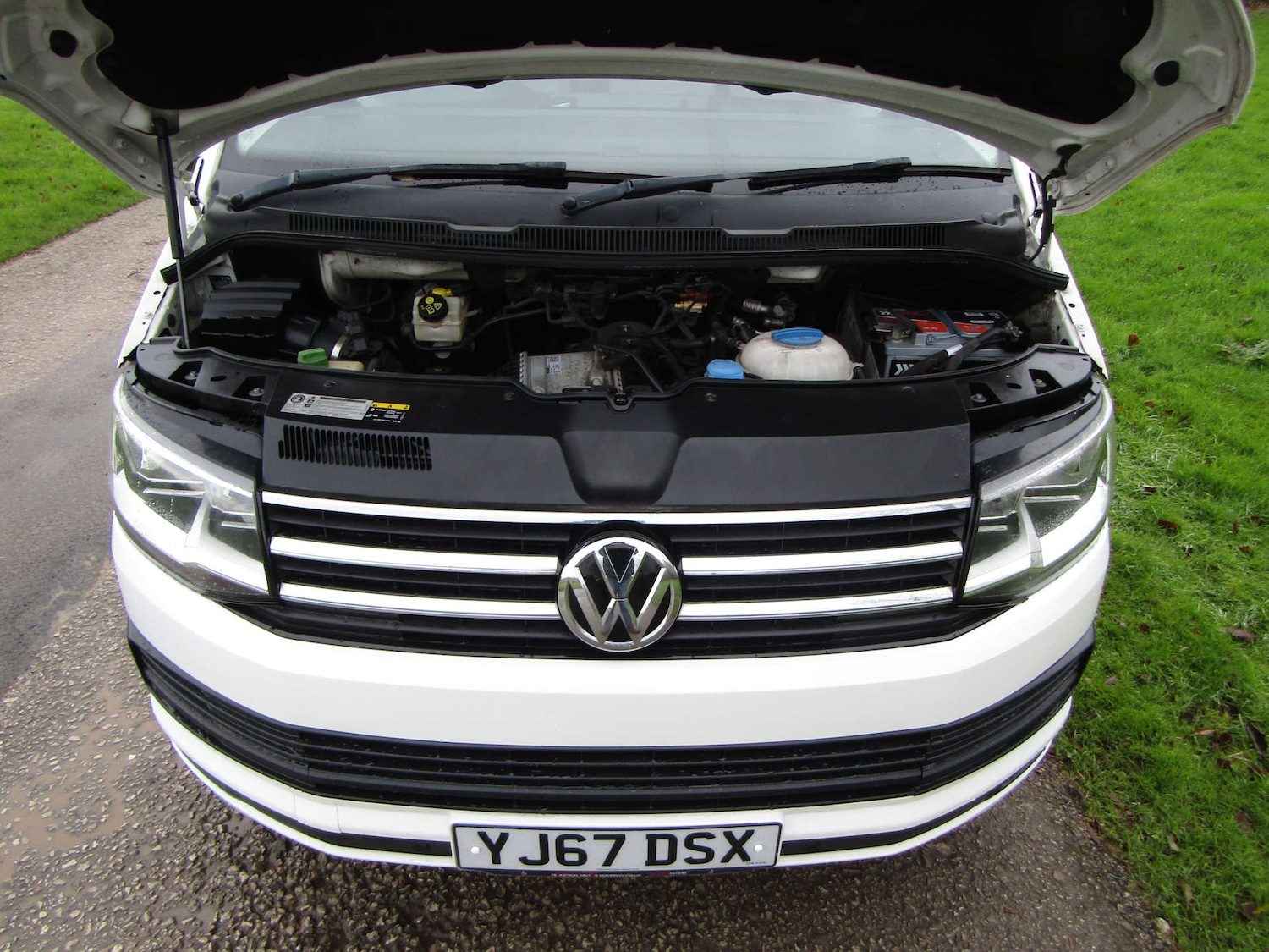 Used Volkswagen Transporter Shuttle 2017 for sale - 76968822: Photo 11