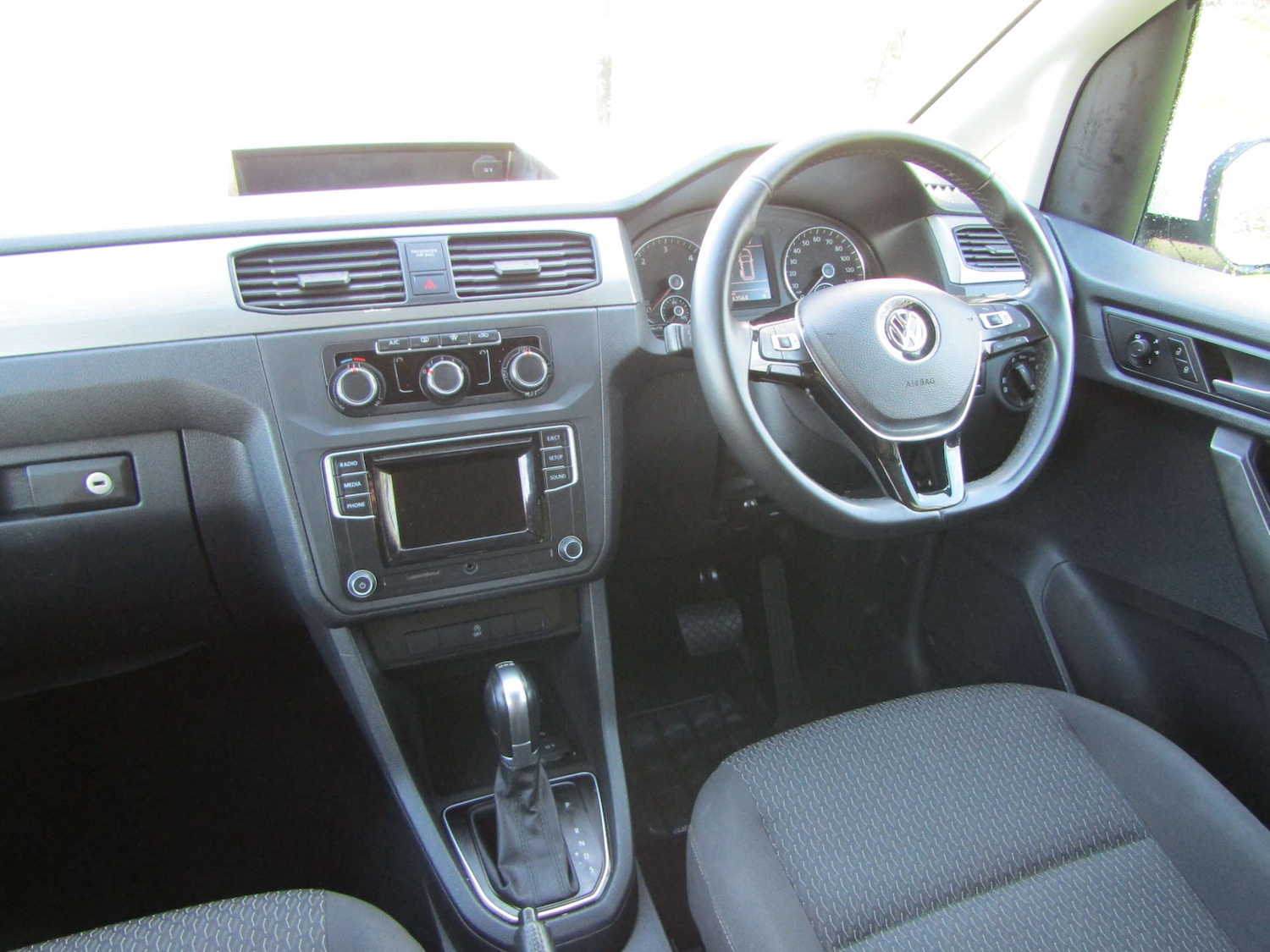 Used Volkswagen Caddy Maxi Life 2018 for sale - 77067499: Photo 10