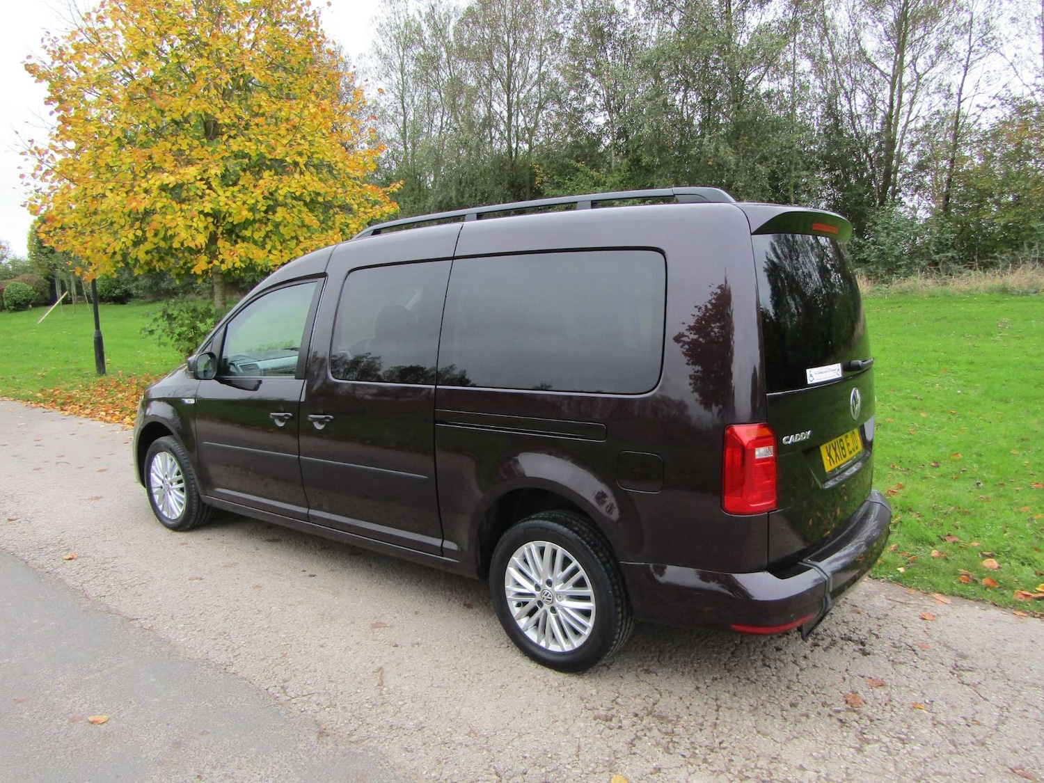 Used Volkswagen Caddy Maxi Life 2018 for sale - 76909076: Photo 5