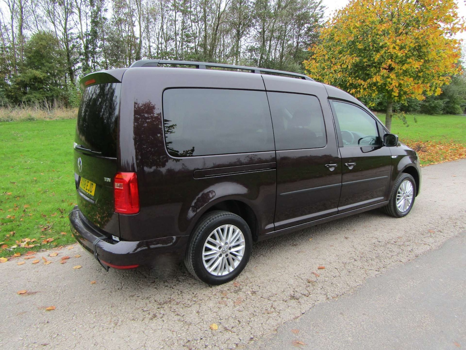 Used Volkswagen Caddy Maxi Life 2018 for sale - 76909076: Photo 6