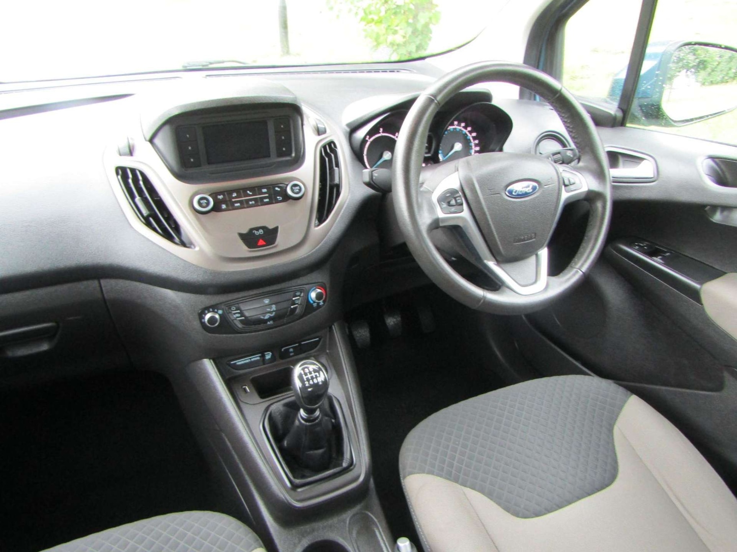 Used Ford Tourneo Courier 2020 for sale - 76909133: Photo 10