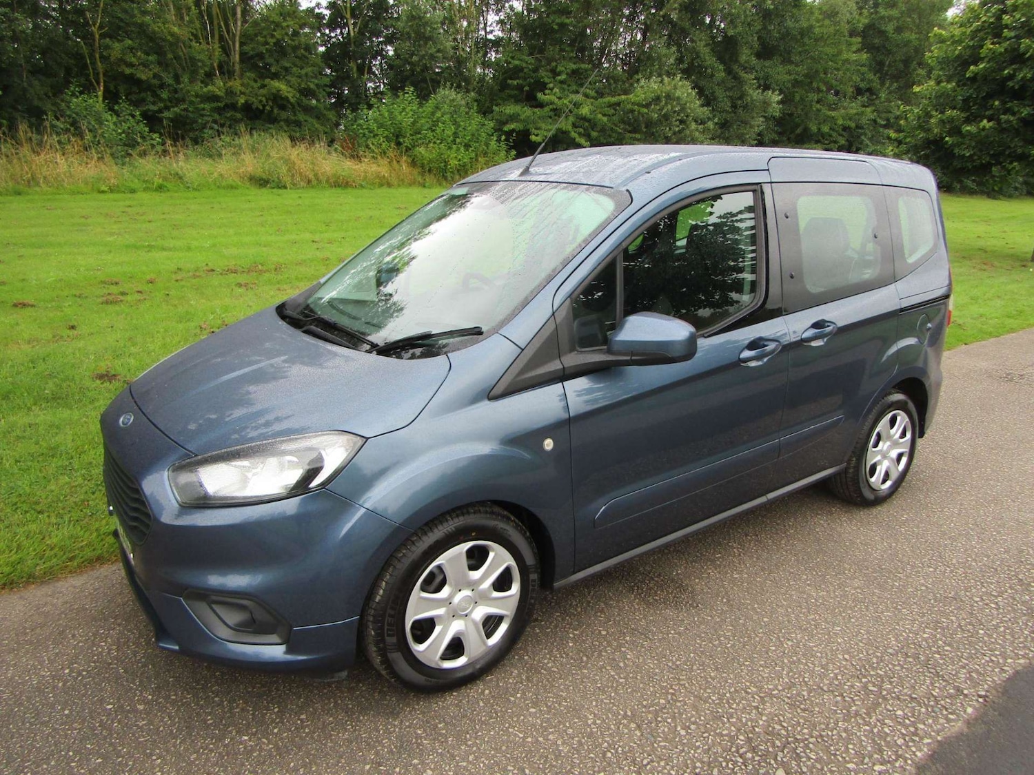 Used Ford Tourneo Courier 2020 for sale - 76909133: Photo 4