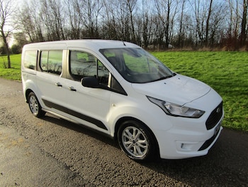 Used Ford Grand Tourneo Connect 2020 for sale - 76968813: Photo