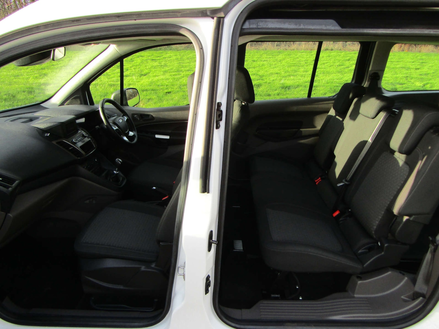 Used Ford Grand Tourneo Connect 2020 for sale - 76968813: Photo 9