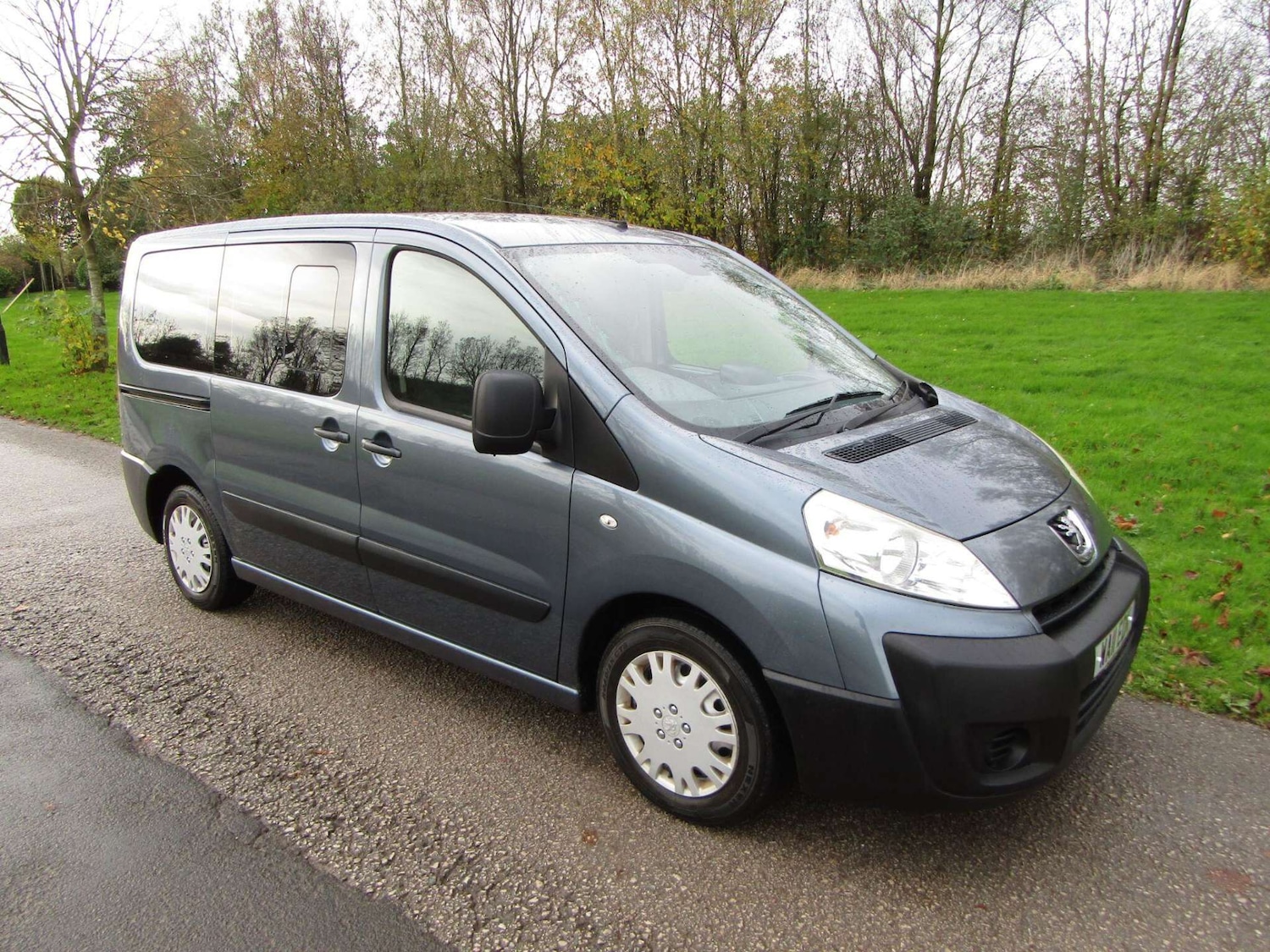 Used Peugeot Expert Tepee 2011 for sale - 76968876: Photo 4