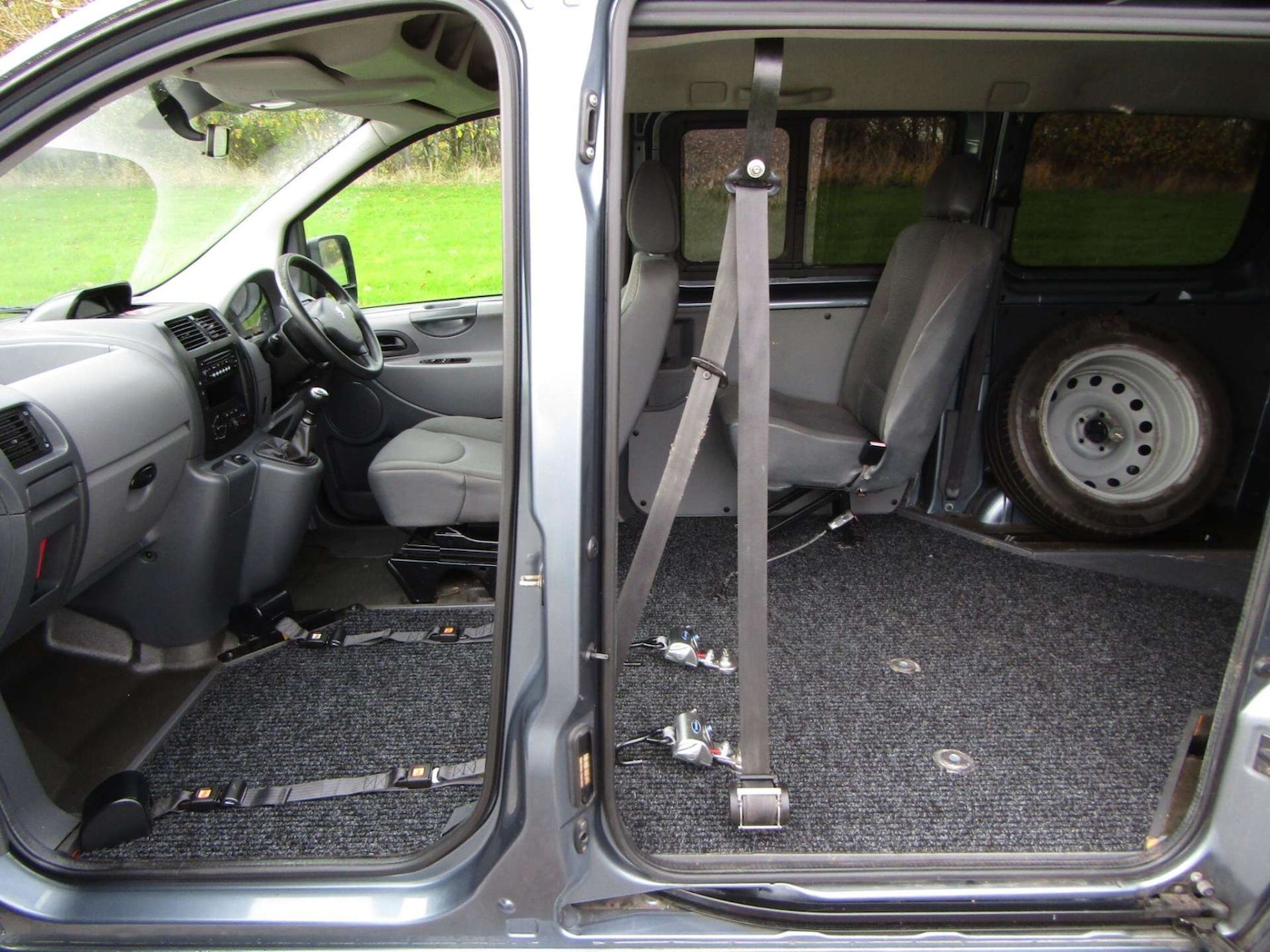 Used Peugeot Expert Tepee 2011 for sale - 76968876: Photo 8