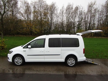 Volkswagen Caddy Maxi Life feature image
