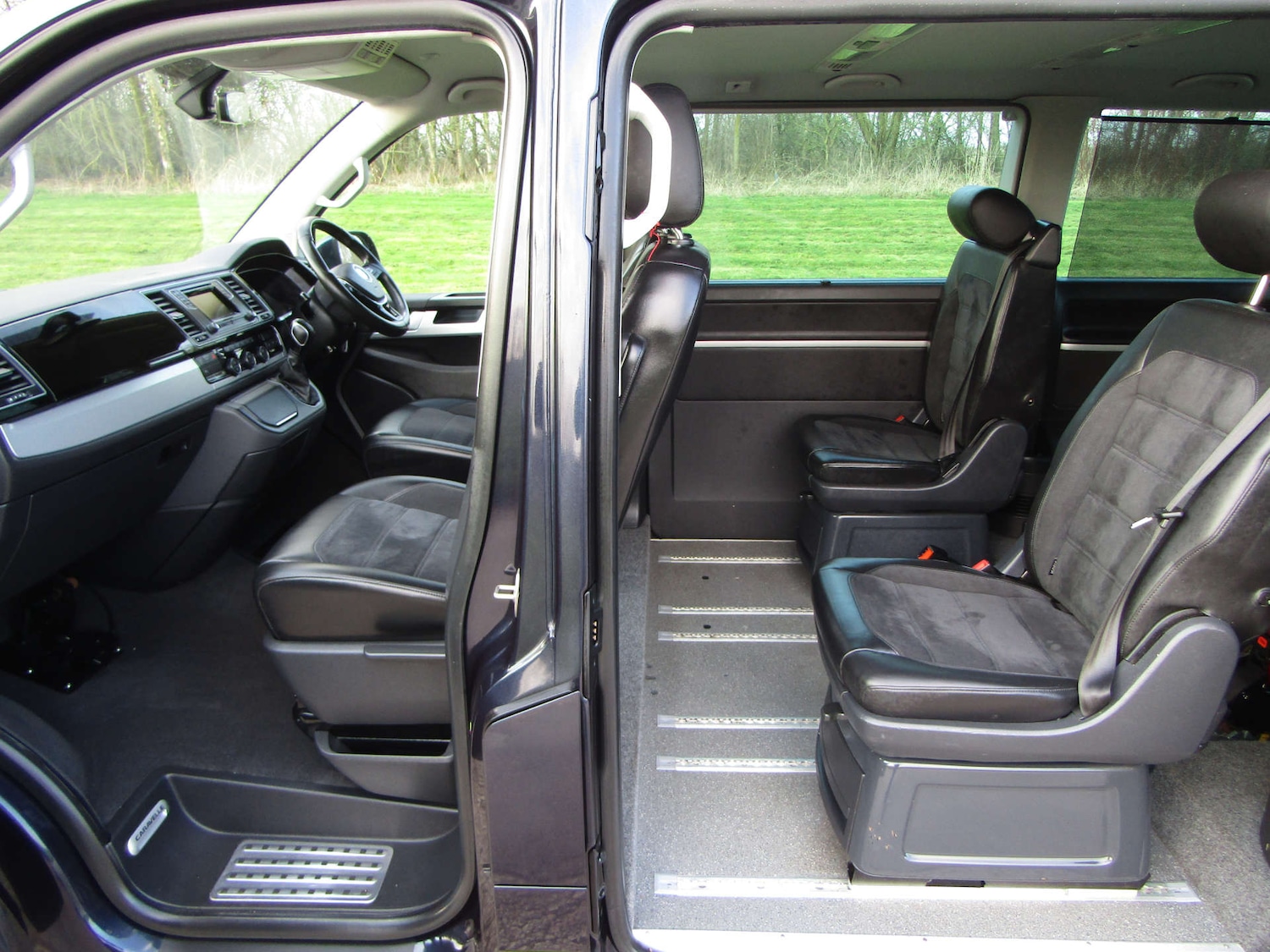 Used Volkswagen Caravelle 2019 for sale - 77774298: Photo 6