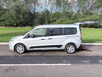 Used Ford Grand Tourneo Connect 2021 for sale - 79841076: Photo