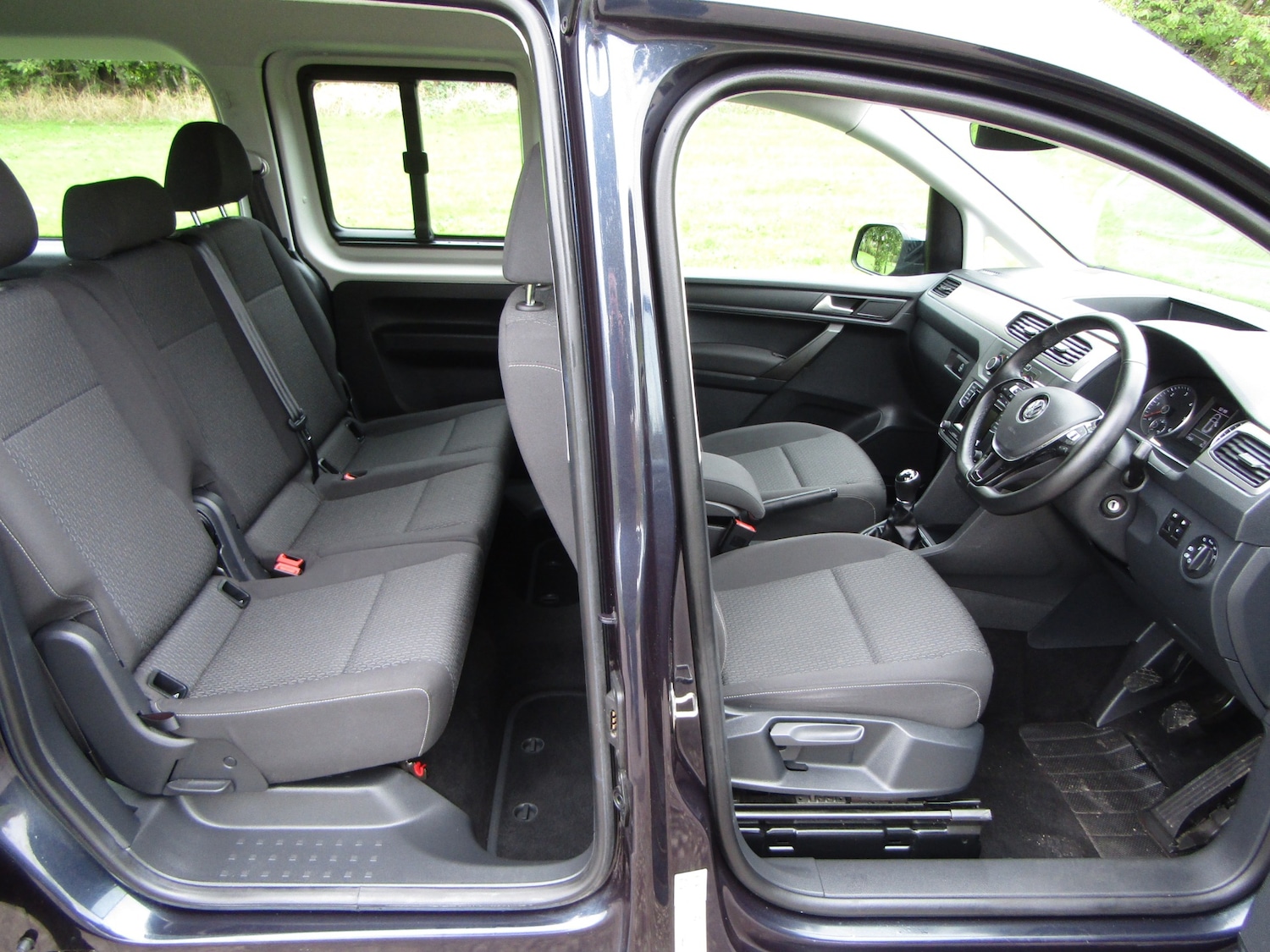 Used Volkswagen Caddy Maxi Life 2021 for sale - 76005514: Photo 8