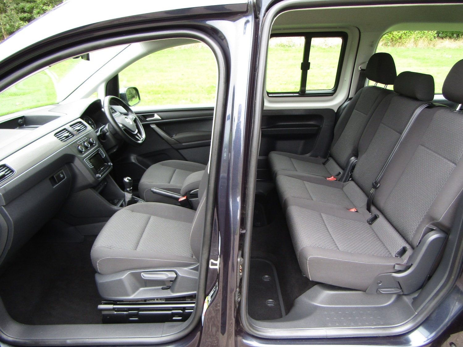 Used Volkswagen Caddy Maxi Life 2021 for sale - 76005514: Photo 9