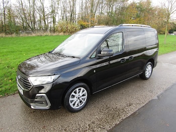 Used Ford Tourneo Connect 2023 for sale - 76504322: Photo