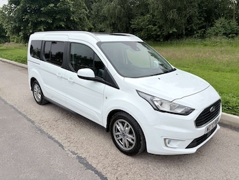 Used Ford Grand Tourneo Connect 2021 for sale - 78938913: Photo