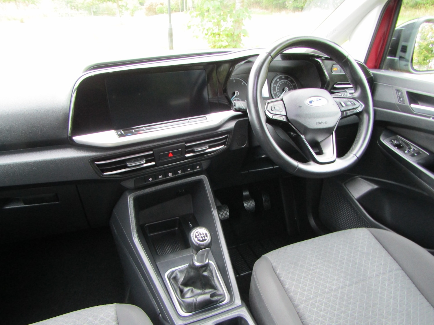 Used Ford Tourneo Connect 2023 for sale - 75995232: Photo 8