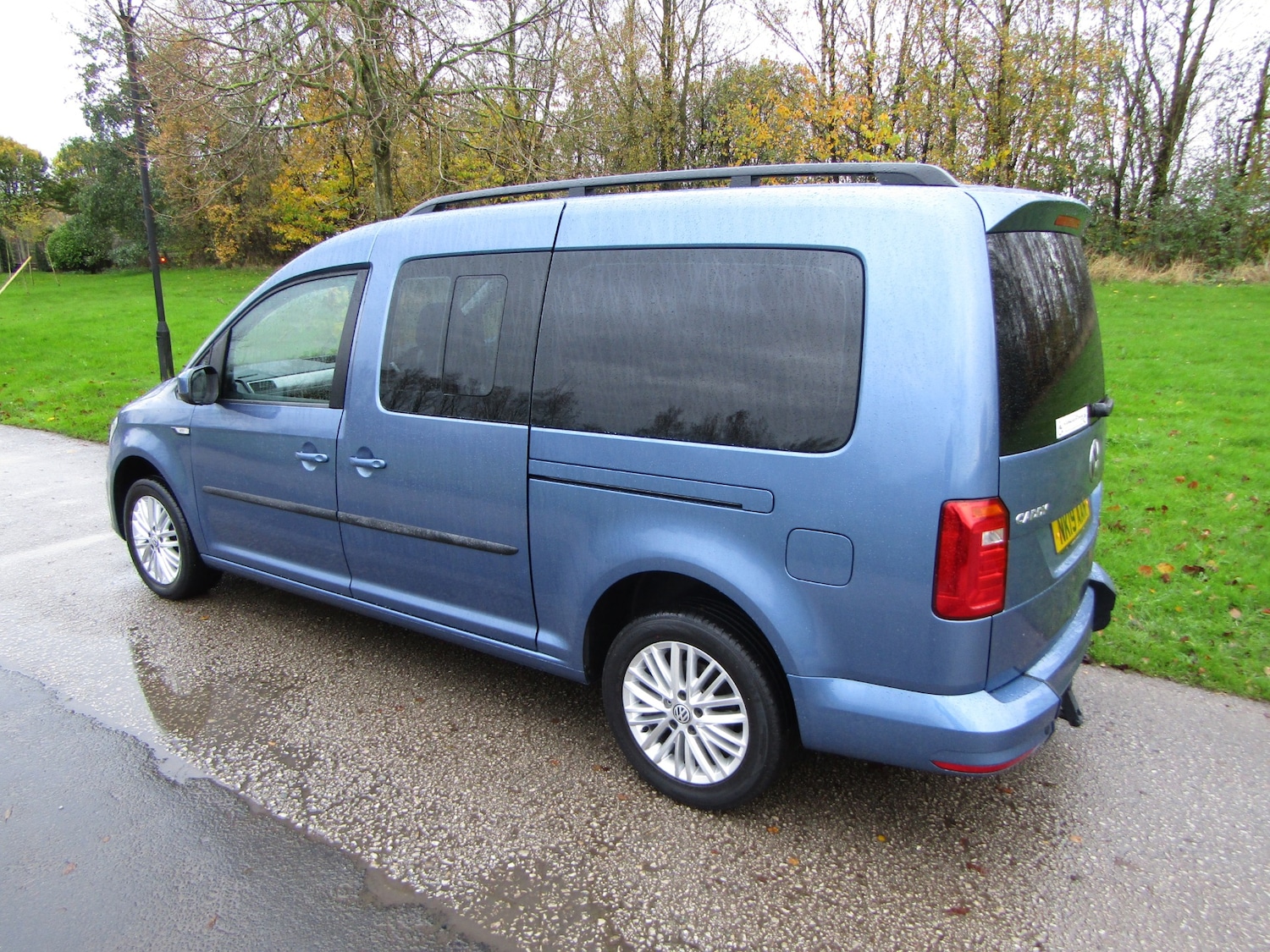 Used Volkswagen Caddy Maxi Life 2019 for sale - 76504618: Photo 5