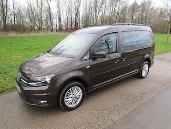 Used Volkswagen Caddy Maxi Life 2017 for sale - 77180049: Photo
