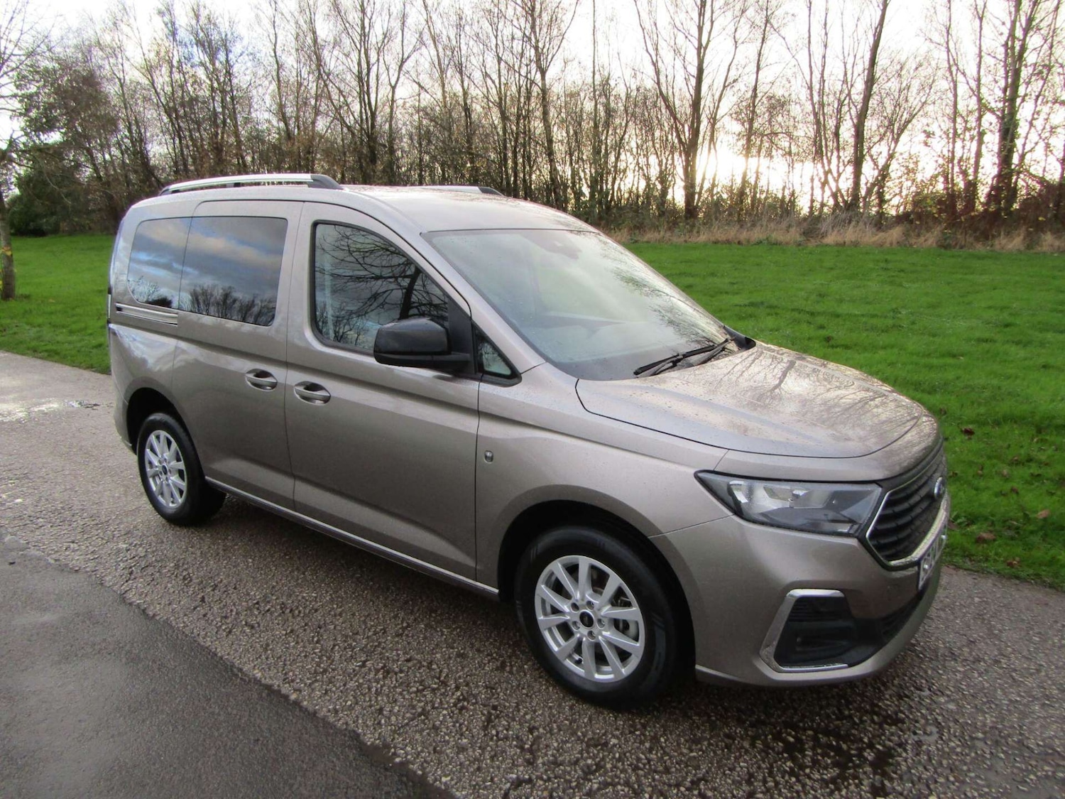 Used Ford Tourneo Connect 2024 for sale - 76909078: Photo 2