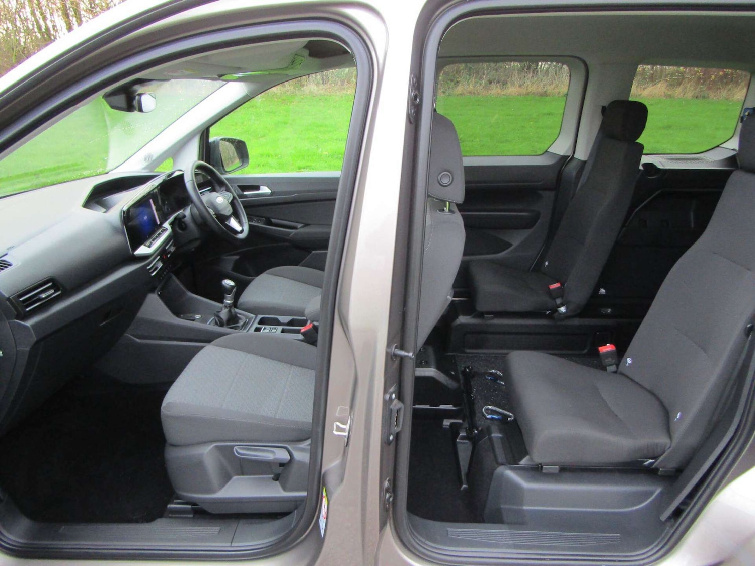 Used Ford Tourneo Connect 2024 for sale - 76909078: Photo 6