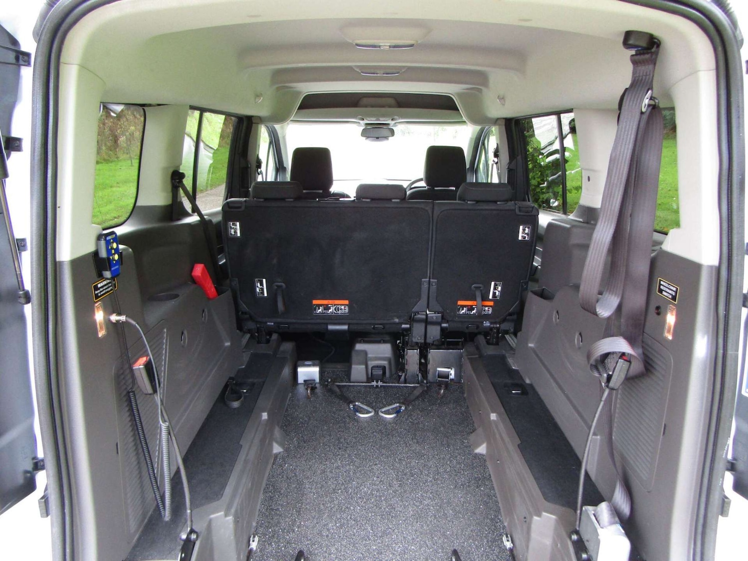 Used Ford Grand Tourneo Connect 2021 for sale - 76968842: Photo 7