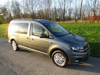 Used Volkswagen Caddy Maxi Life 2020 for sale - 76613649: Photo