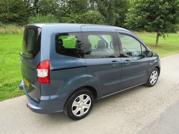 Used Ford Tourneo Courier 2020 for sale - 75626648: Photo 6