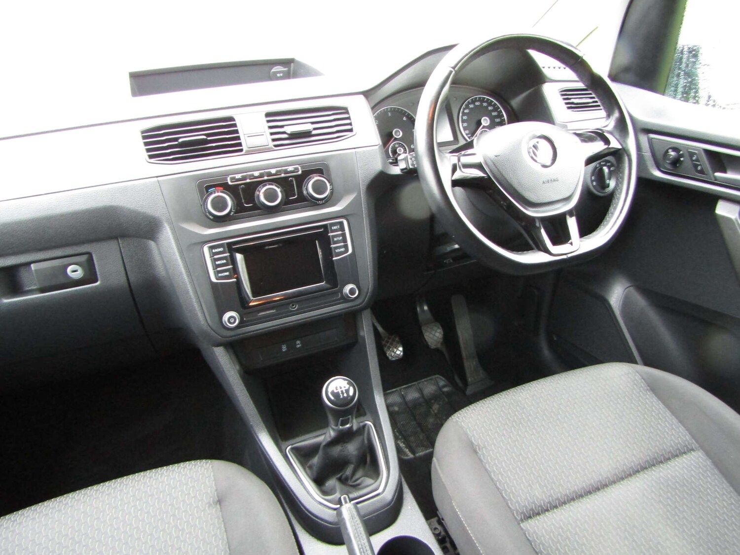 Used Volkswagen Caddy Maxi Life 2016 for sale - 77617112: Photo 11