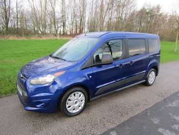 Used Ford Grand Tourneo Connect 2018 for sale - 76554057: Photo
