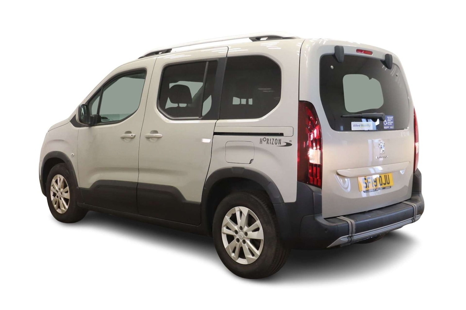 Used Peugeot Rifter 2019 for sale - 77759723: Photo 2