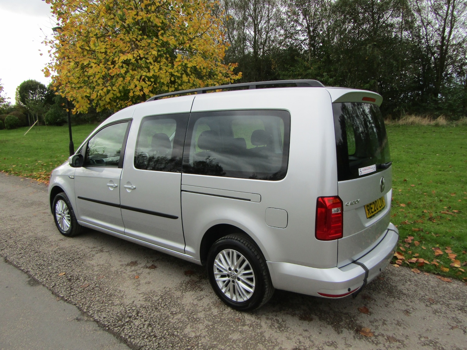 Used Volkswagen Caddy Maxi Life 2020 for sale - 76143467: Photo 5