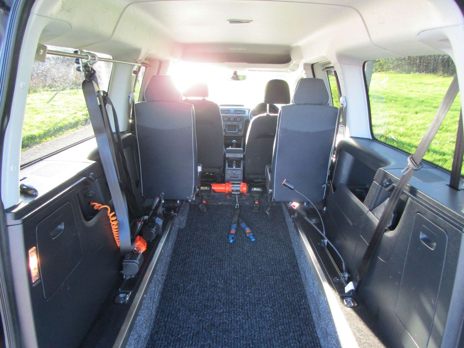 Used Volkswagen Caddy Maxi Life 2020 for sale - 76909107: Photo 1