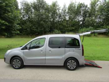 2017 (67) - 1.6 BlueHDi 100 Active 5dr ETG Wheelchair Accessible Vehicle WAV