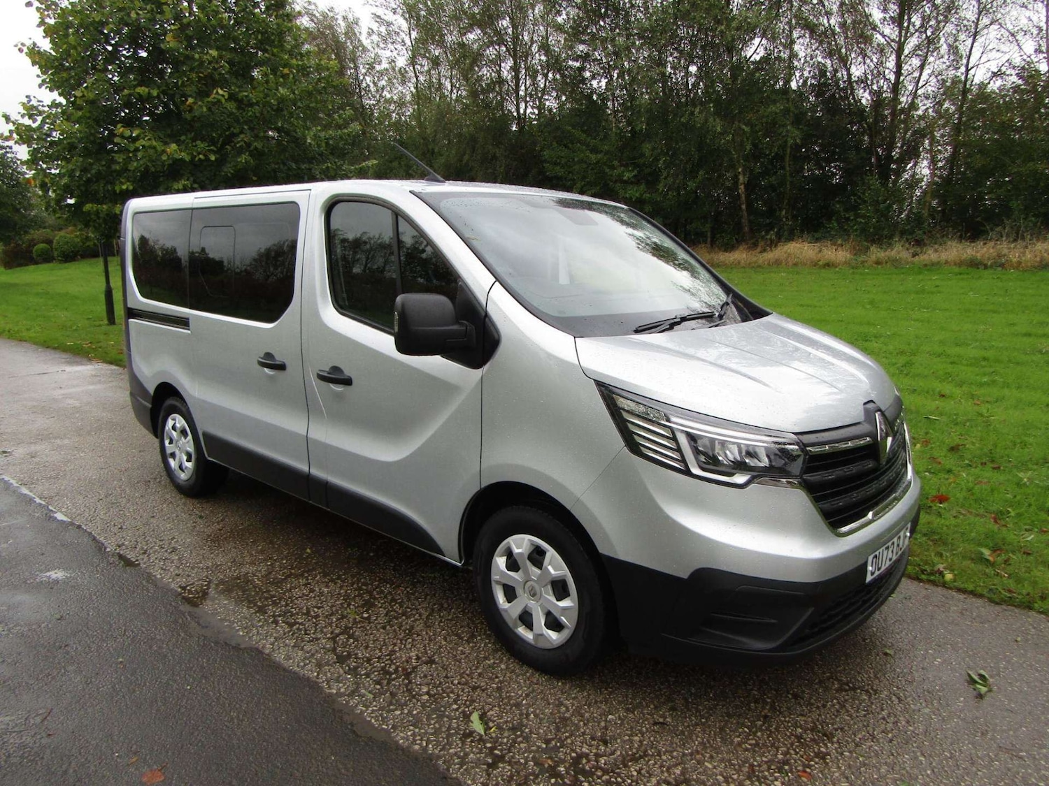 Used Renault Trafic 2023 for sale - 76909158: Photo 2