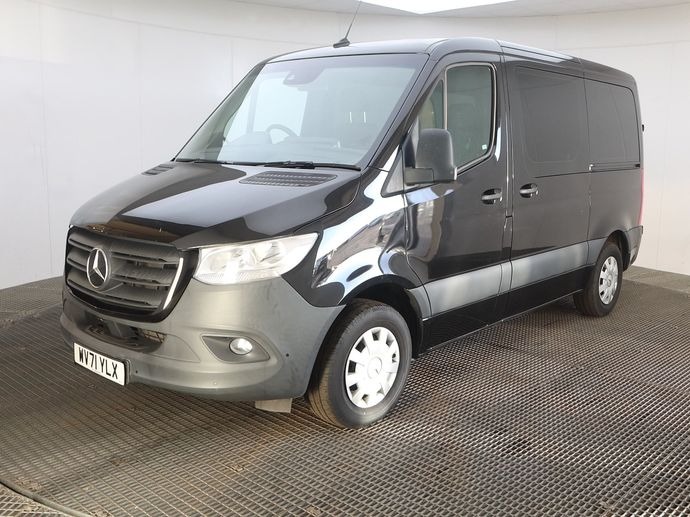 Used Mercedes-Benz Sprinter 2021 for sale - 76673329: Photo 1