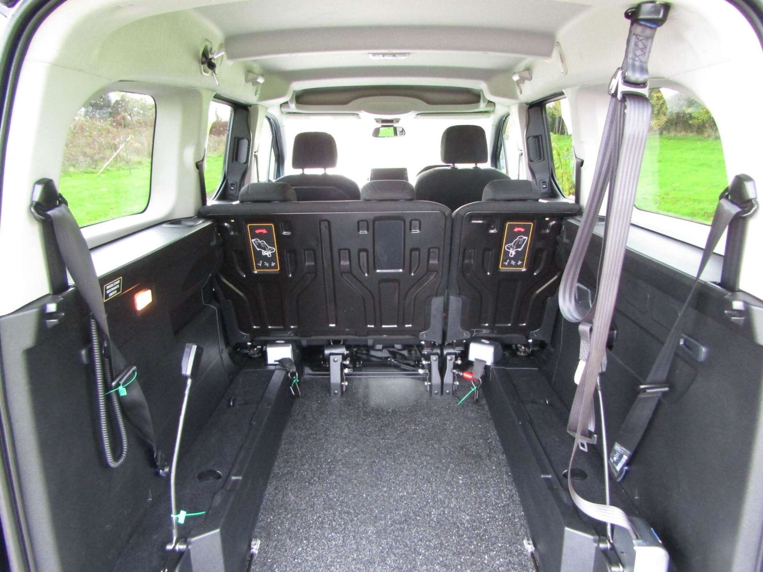 Used Peugeot Rifter 2021 for sale - 76968846: Photo 8