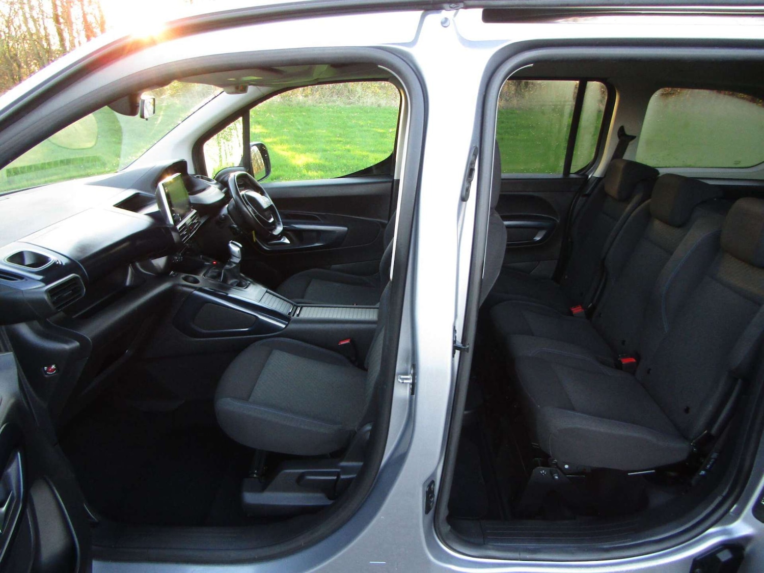 Used Peugeot Rifter 2020 for sale - 76909153: Photo 10