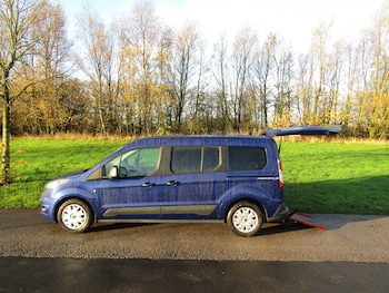 2018 (18) - 1.5 TDCi Wheelchair Accessible Disabled Mobility Vehicle WAV MPV