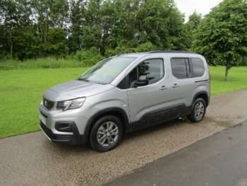Used Peugeot Rifter 2023 for sale - 74864832: Photo