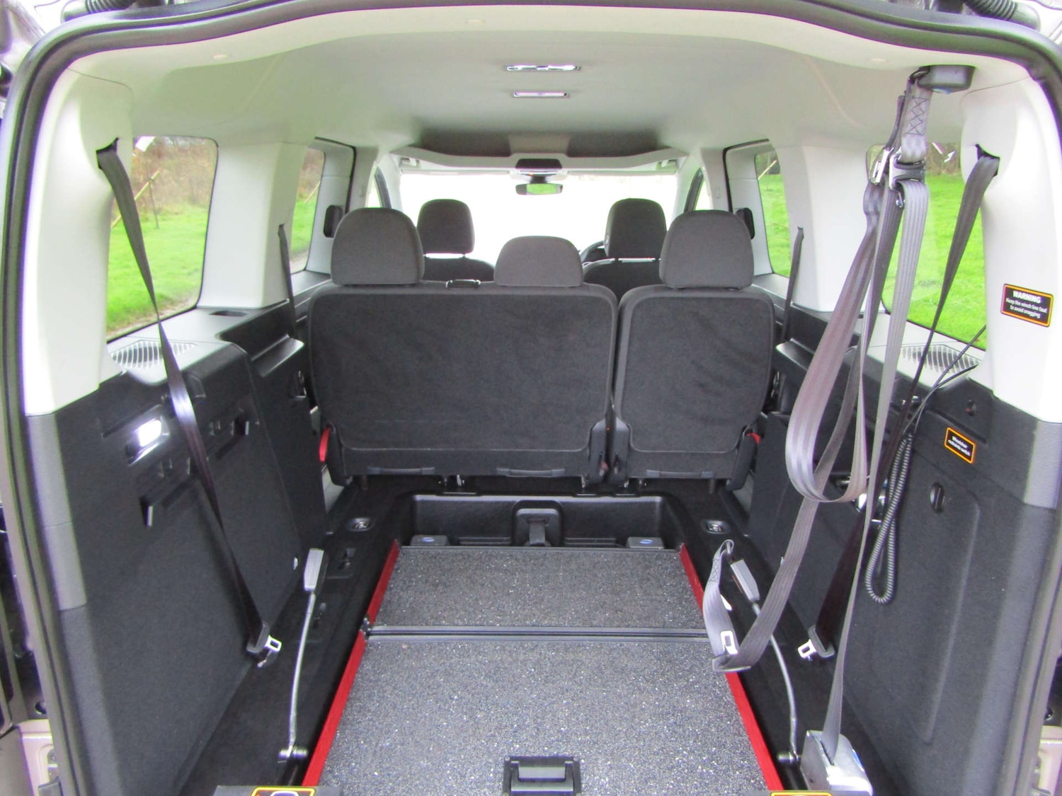 Used Ford Tourneo Connect 2024 for sale - 76968895: Photo 6