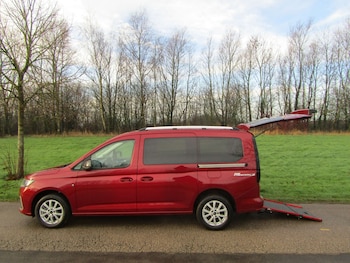 Used Ford Tourneo Connect 2023 for sale - 76968924: Photo