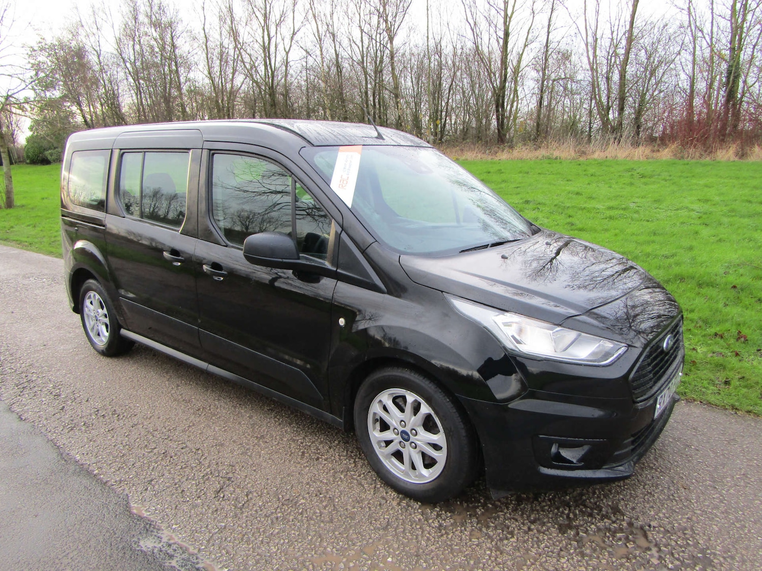 Used Ford Grand Tourneo Connect 2021 for sale - 76968911: Photo 3