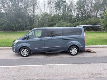 Used Ford Tourneo Custom 2021 for sale - 79841050: Photo