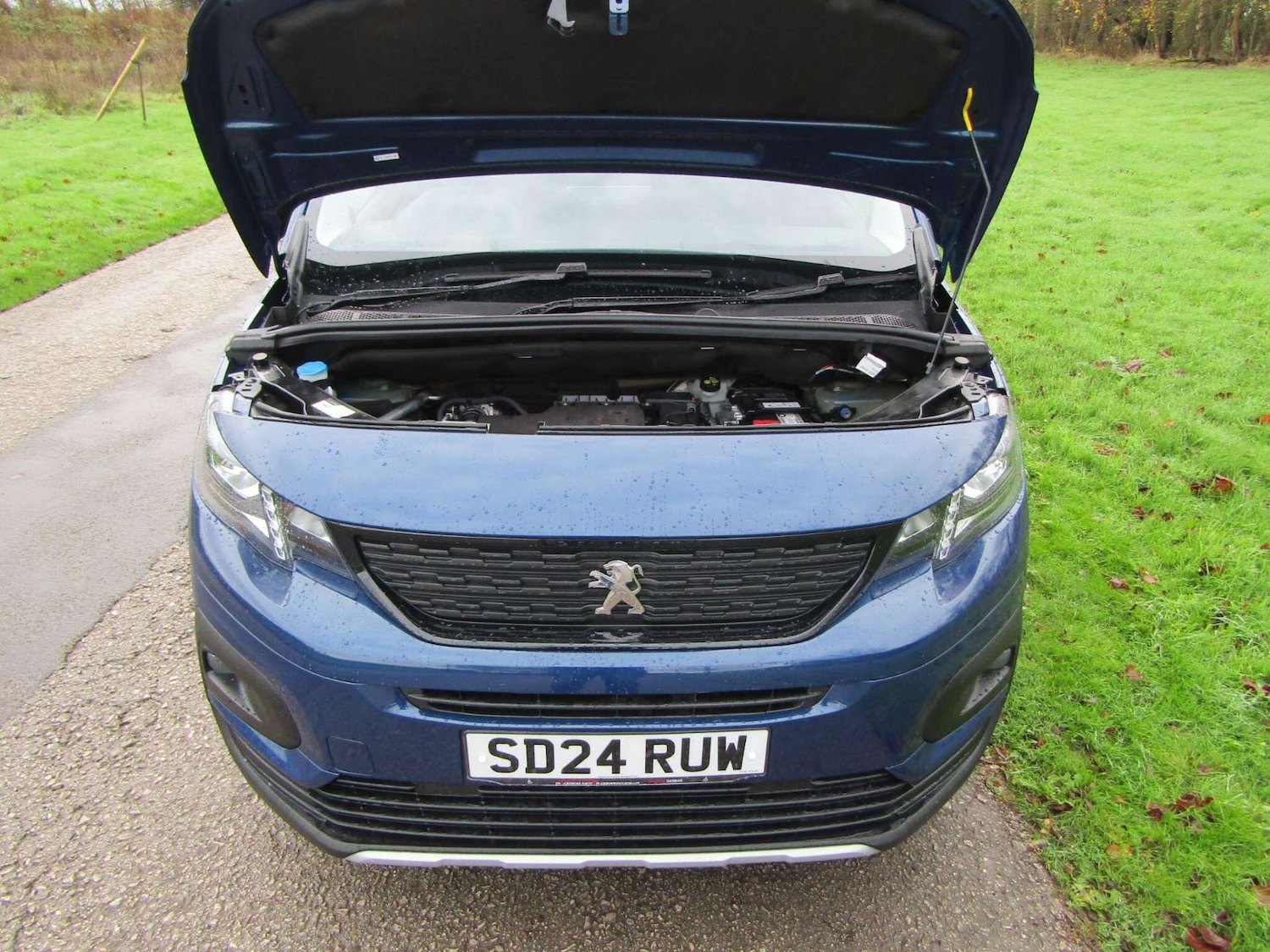 Used Peugeot Rifter 2024 for sale - 76968820: Photo 11