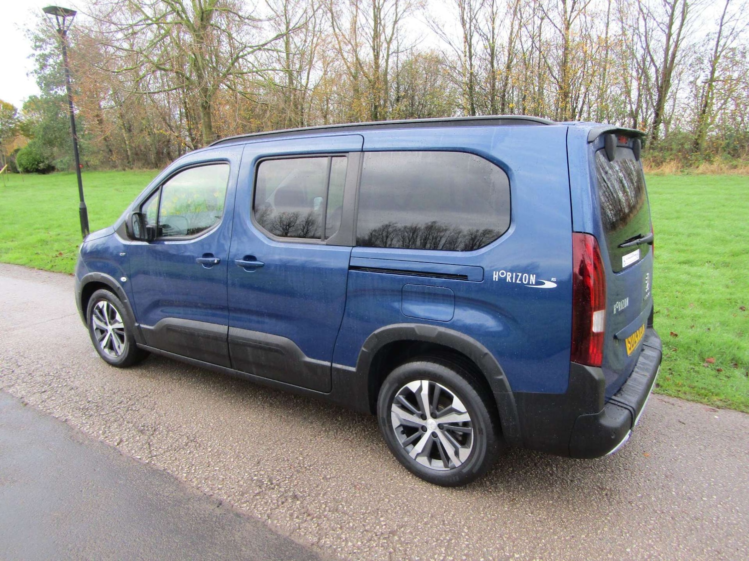 Used Peugeot Rifter 2024 for sale - 76968820: Photo 4