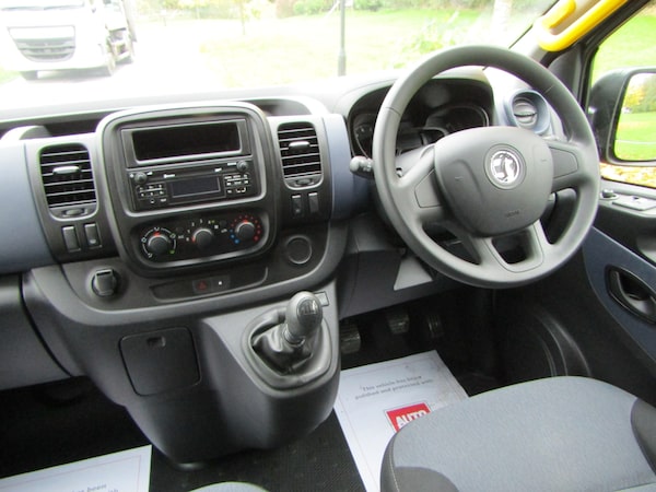 Used Vauxhall Vivaro 2018 for sale - 76254801: Photo 10