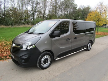 Used Vauxhall Vivaro 2018 for sale - 76254801: Photo 4
