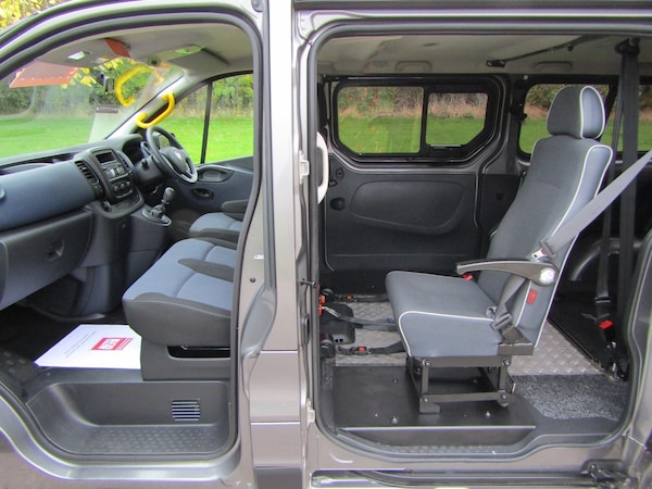 Used Vauxhall Vivaro 2018 for sale - 76254801: Photo 9