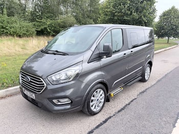 Used Ford Tourneo Custom 2020 for sale - 79841081: Photo